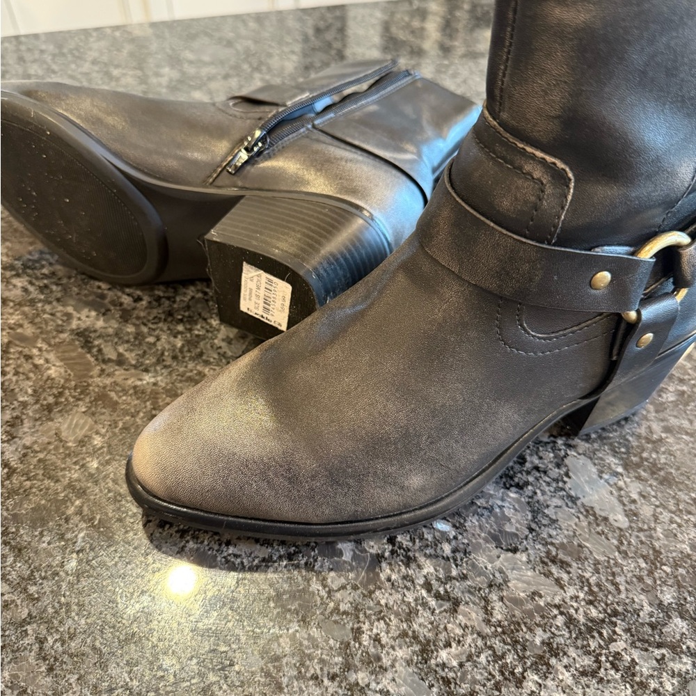 Stylish Black Leather Boots distressed
